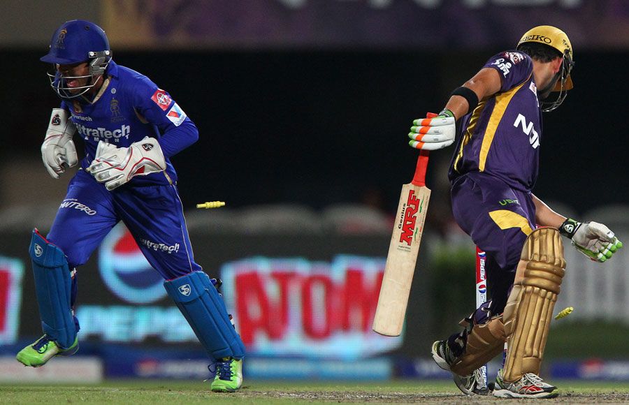 Dinesh Yagnik stumps Gautam Gambhir