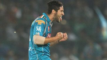 Parnell, batsmen secure big win for Warriors