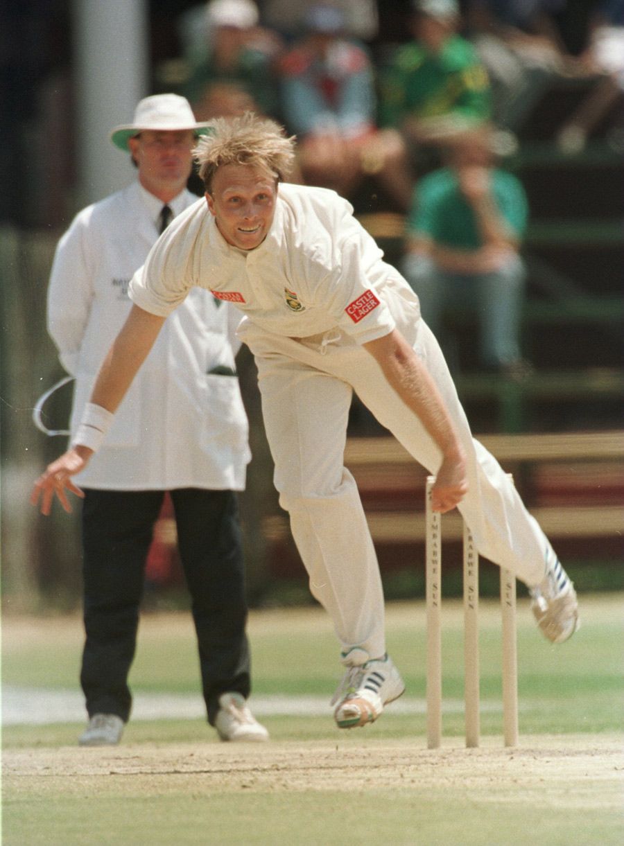 Brett Schultz bowls
