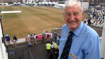 Former Sussex and England keeper Jim Parks dies aged 90