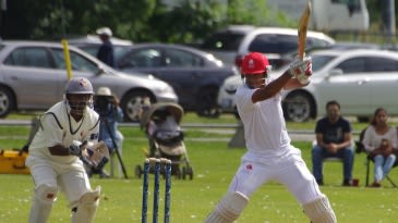 Kumar, Daesrath tons put Canada in command