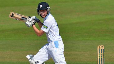 Slater edges Pringle in ton-up duel