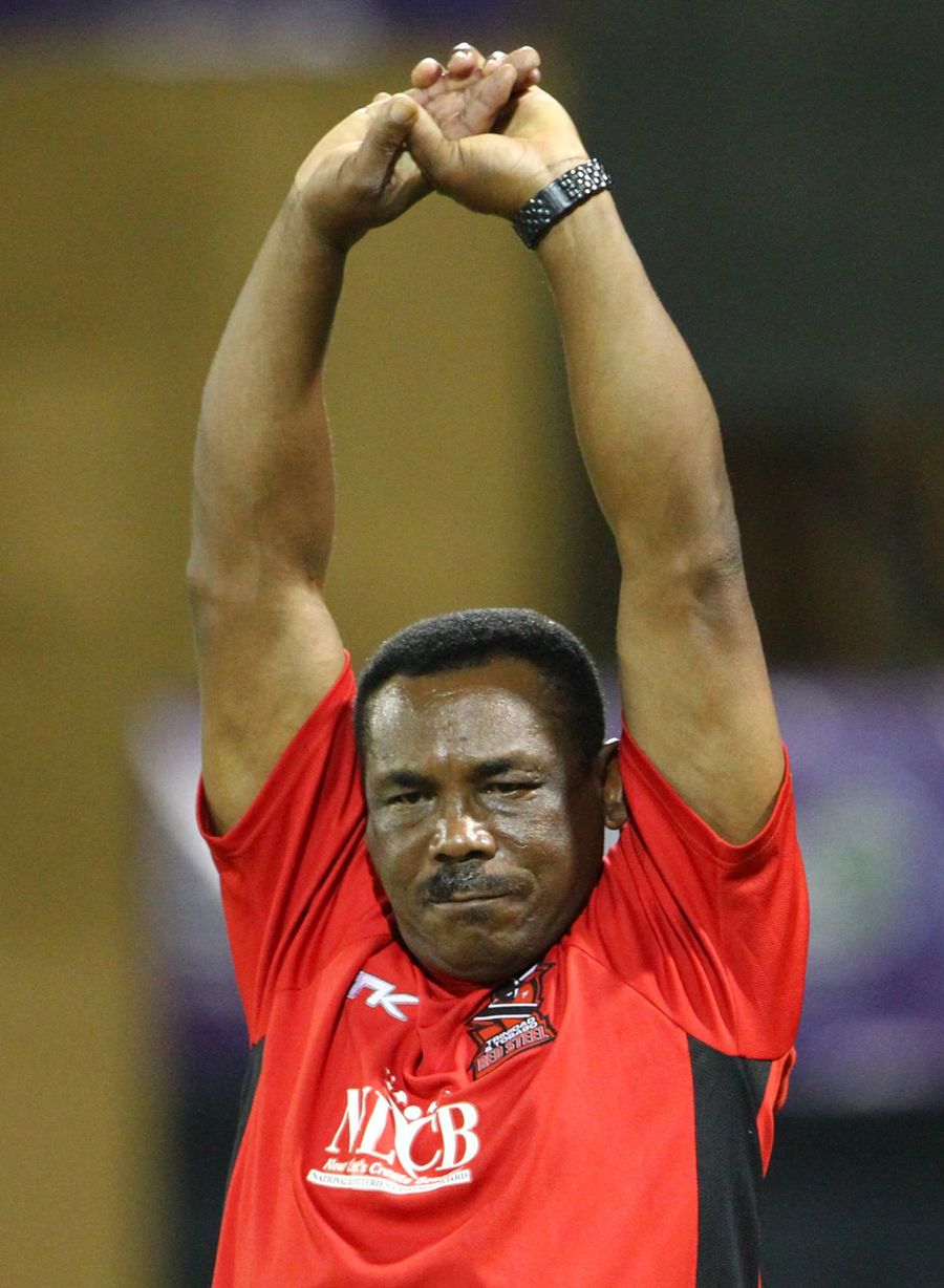 Gordon Greenidge limbers up