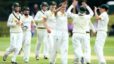 Fields shines but Test is drawn