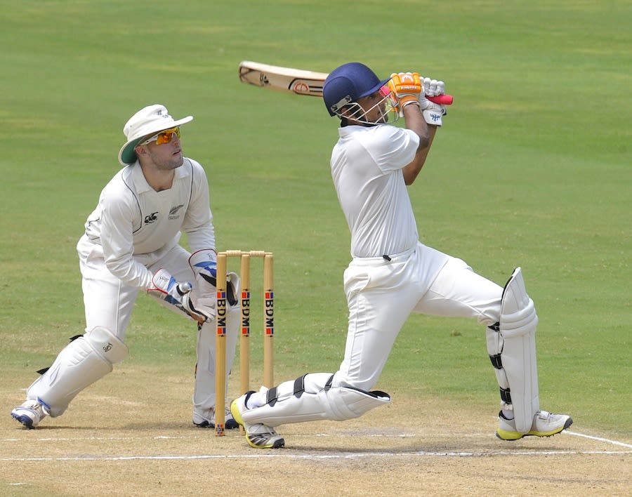 Manpreet Juneja pulls during his hundred