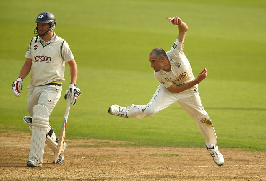 Tim Linley in his delivery stride