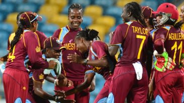 Ann King, Fletcher recalled for Sri Lanka tour