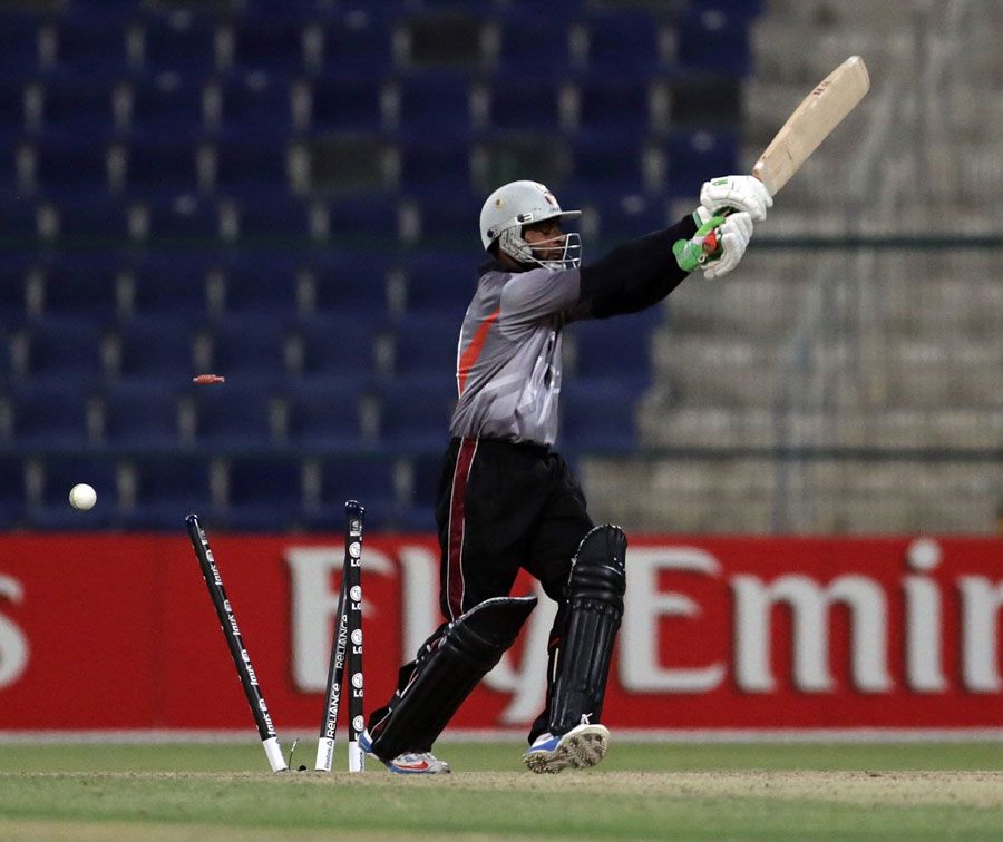 Nasir Aziz was bowled by Tim Murtagh