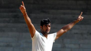 Unmukt, Gambhir give Delhi solid platform