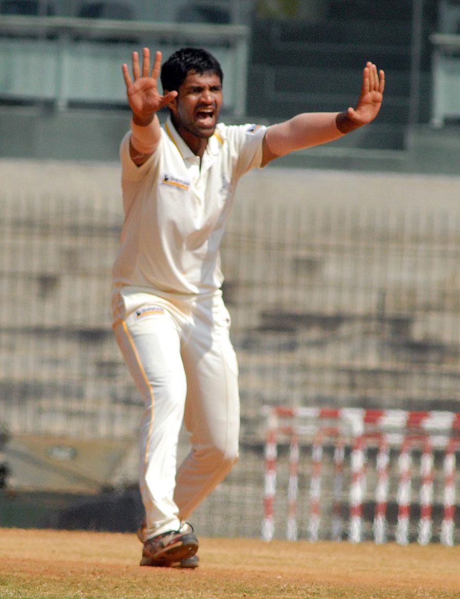 Rahil Shah picked up six wickets