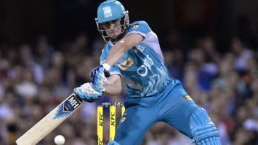 All-round Gayle blows Dolphins away
