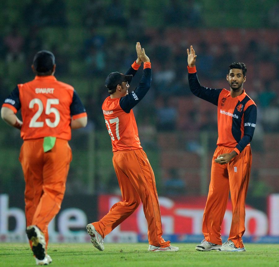 Ahsan Malik finished with 3 for 16