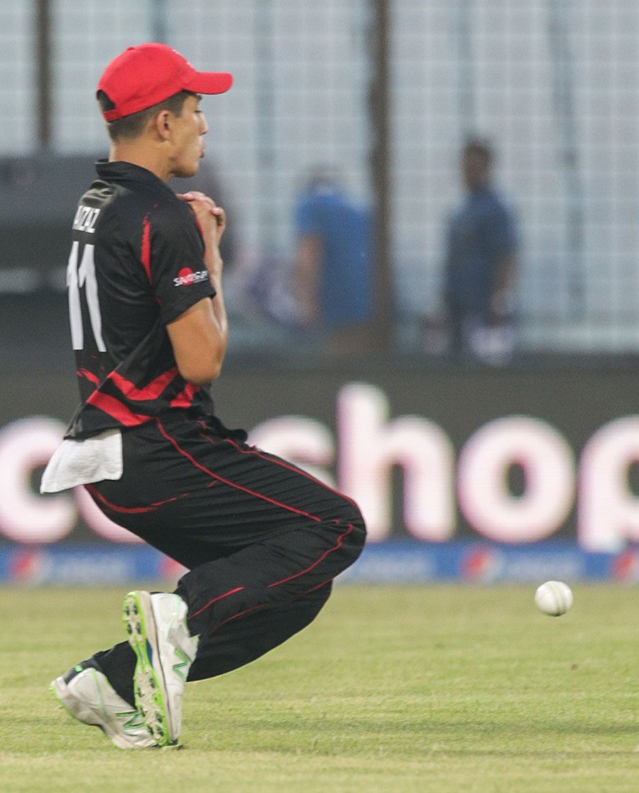 Aizaz Khan drops a sitter