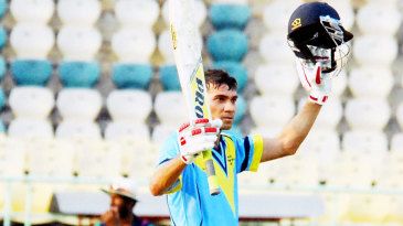 Kerala eye win after spinners dominate