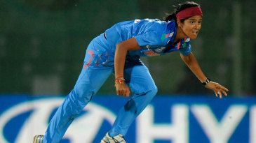 India wrap up 2016 berth with narrow win