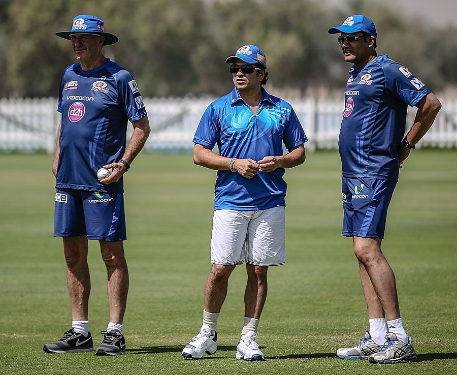 John Wright, Sachin Tendulkar and Anil Kumble at the Mumbai Indians' nets