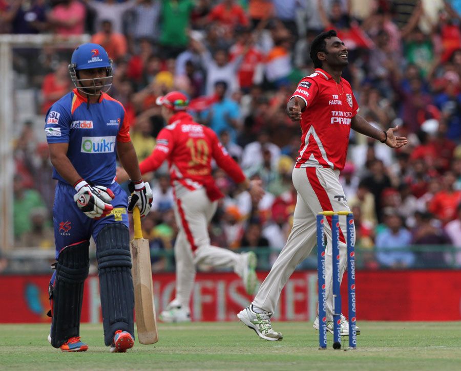 Parvinder Awana picked up two wickets in the sixth over