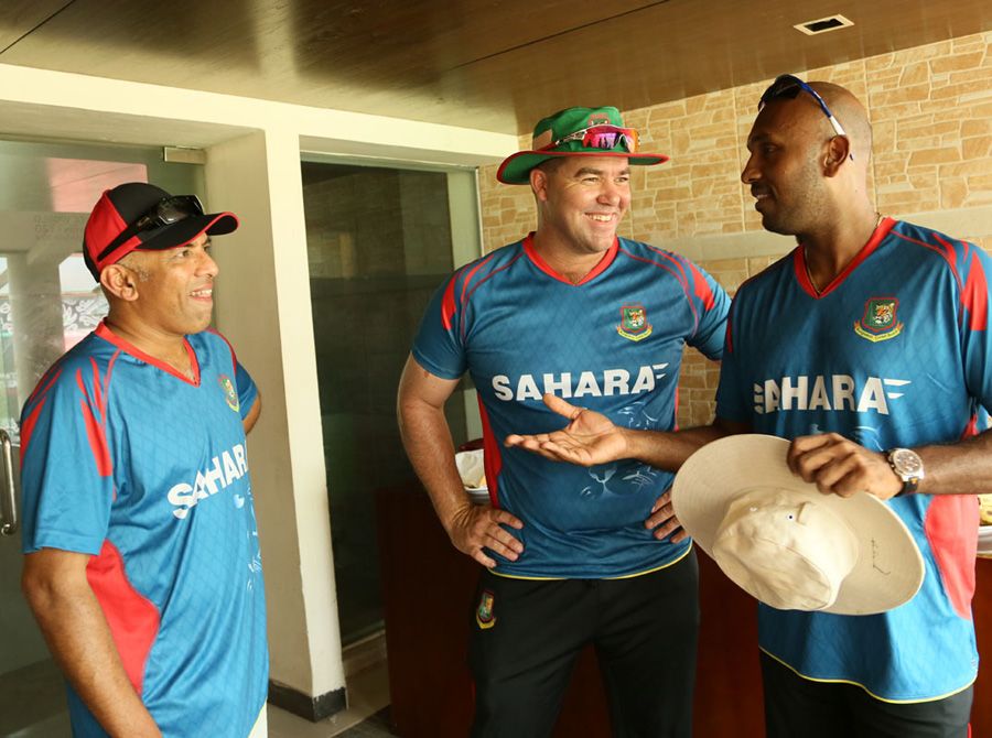 Chandika Hathurusingha, Heath Streak and Mario Villavarayan