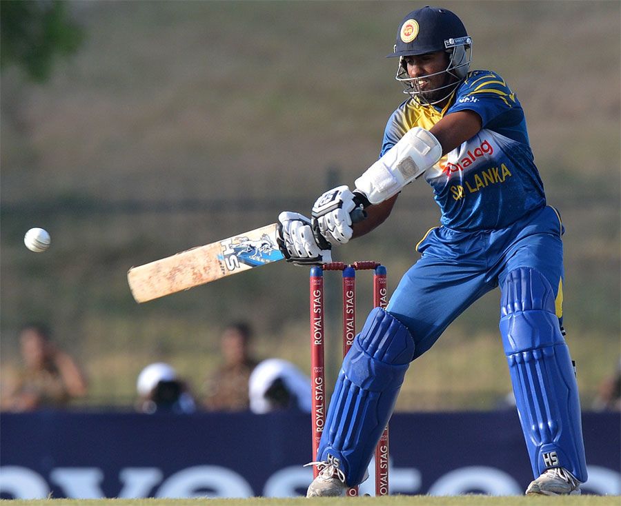 Ashan Priyanjan sets up for a cut