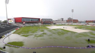 Bowl-out threat looms in Old Trafford quarter-final