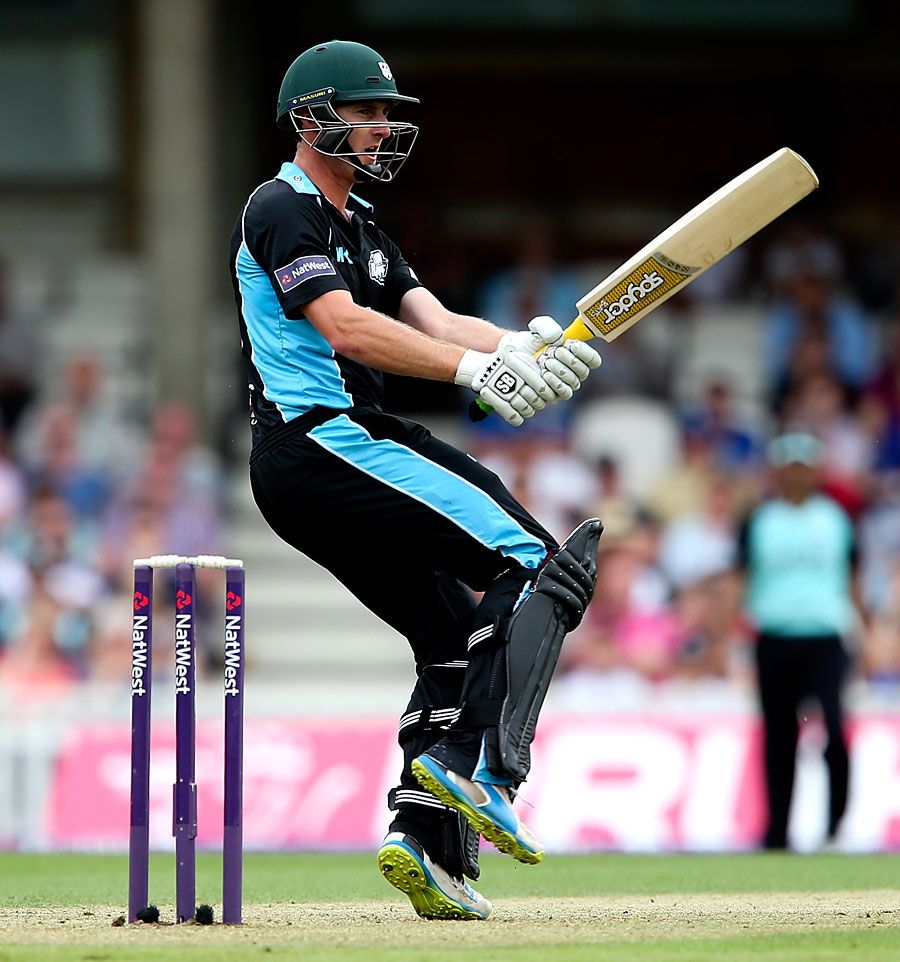 Richard Oliver top-scored for Worcestershire with 34