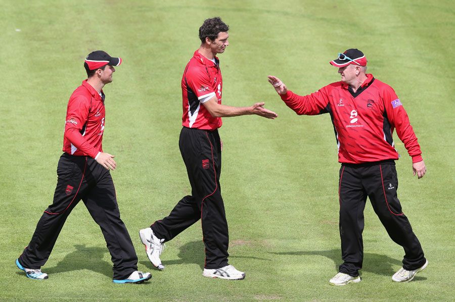 Charlie Shreck picked up two wickets in a economical spell