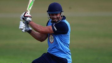 Matt Critchley, Alex Hughes power Derbyshire past Northants