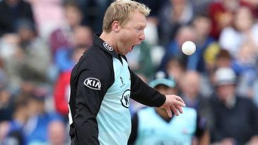 Batty leads Surrey out of the darkness