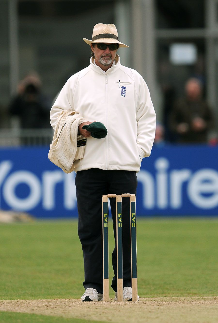 Peter Willey officiates