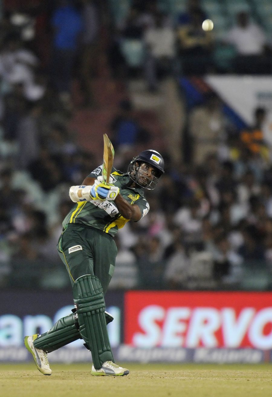 Jehan Mubarak takes the aerial route