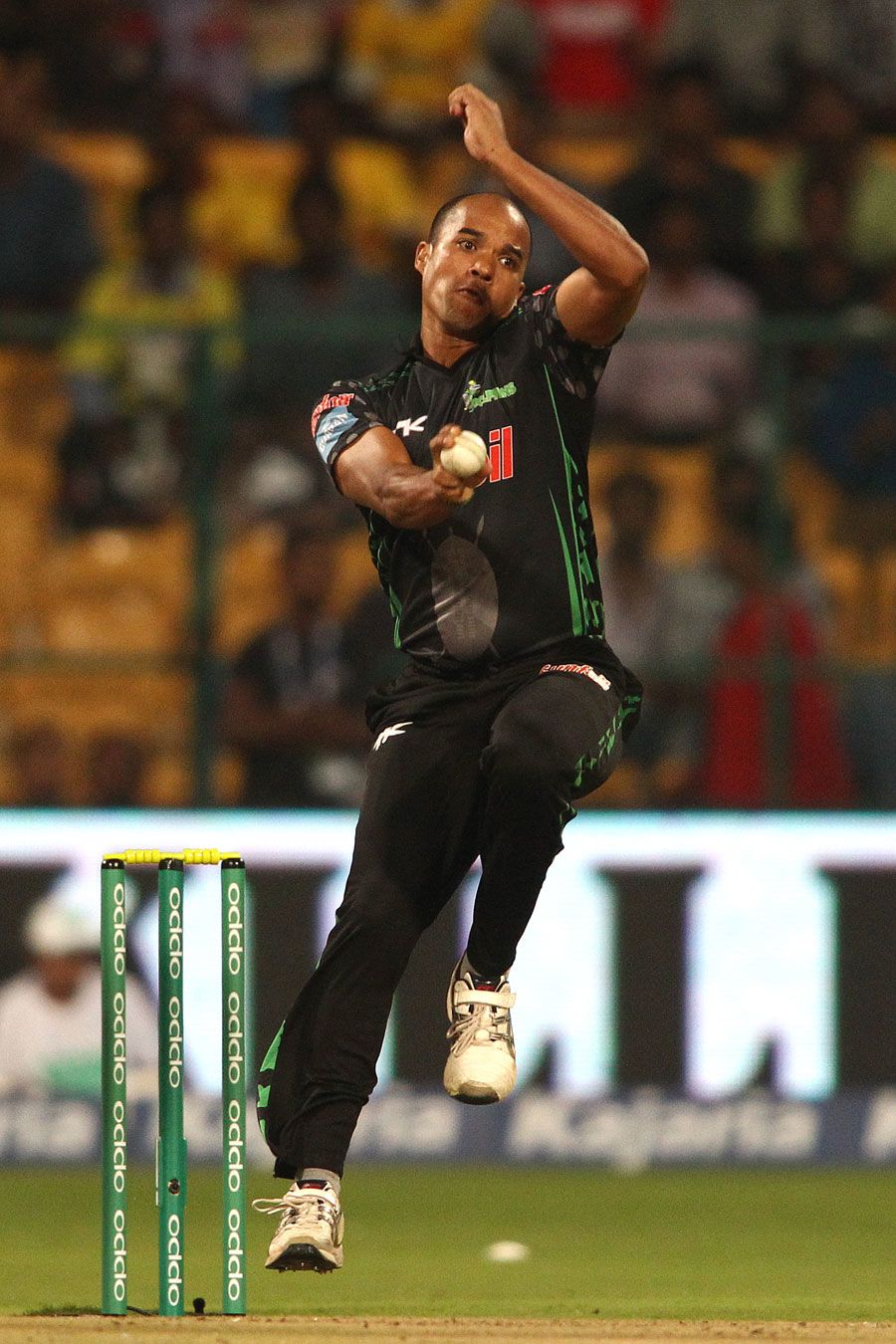 Craig Alexander leaked 14 from his first over