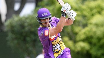 De Grandhomme brute force too much for Canterbury