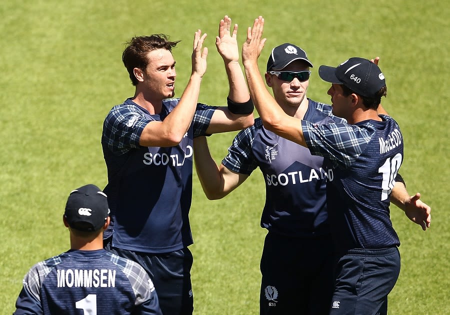Iain Wardlaw removed both the New Zealand openers