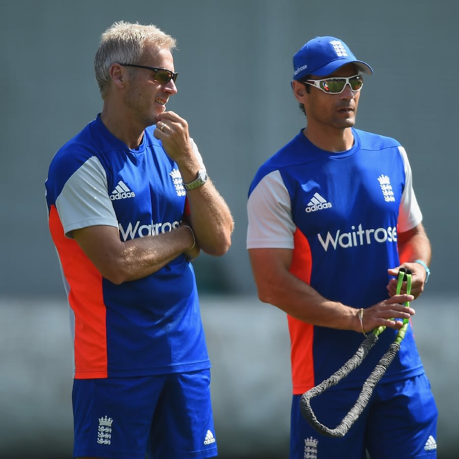 Peter Moores and Mark Ramprakash look on