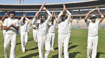 Vinay Kumar five-for routs Vidarbha