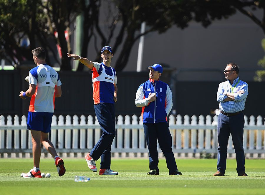 Paul Downton and the England players was always an awkward mix