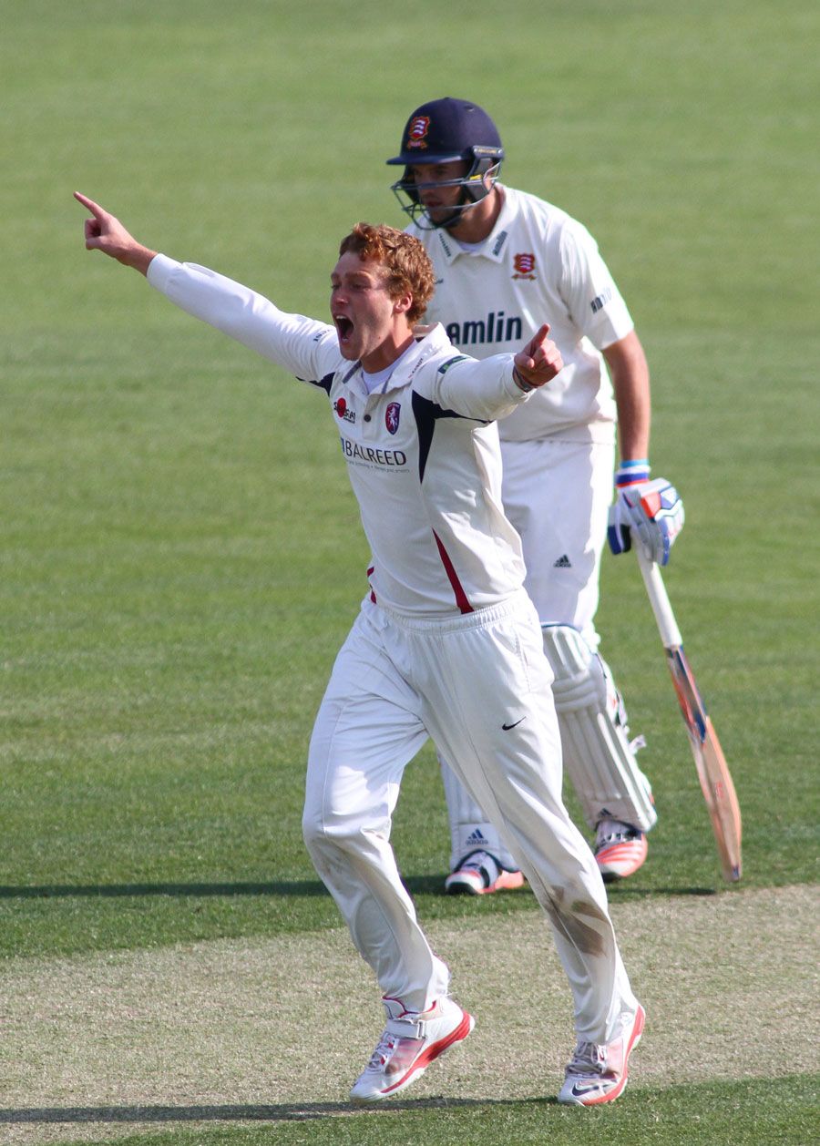 Ivan Thomas removed Tom Westley for a duck