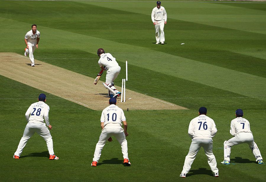 Graham Napier removed Matt Dunn's off stump