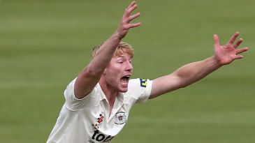Norwell 10 brings Gloucestershire first win
