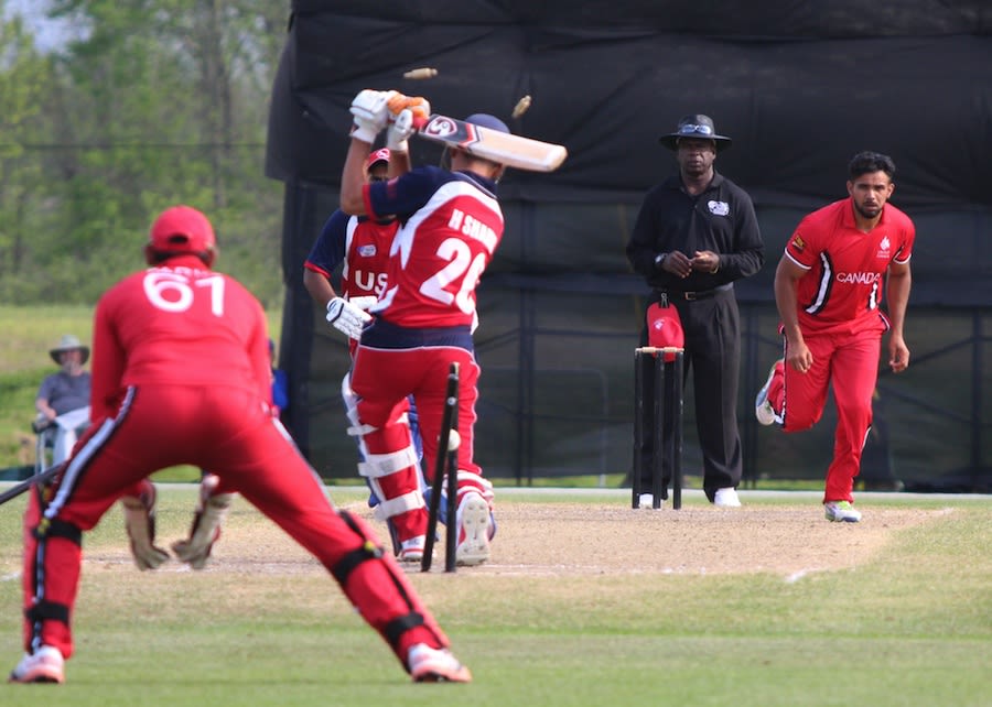 Satsimranjit Dhindsa bowls Hammad Shahid in the final over to clinch victory
