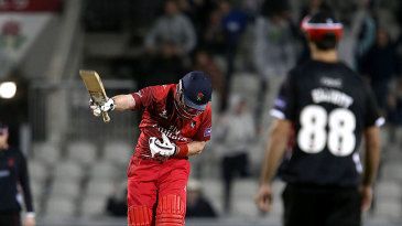 Croft seals final-ball chase for Lancashire
