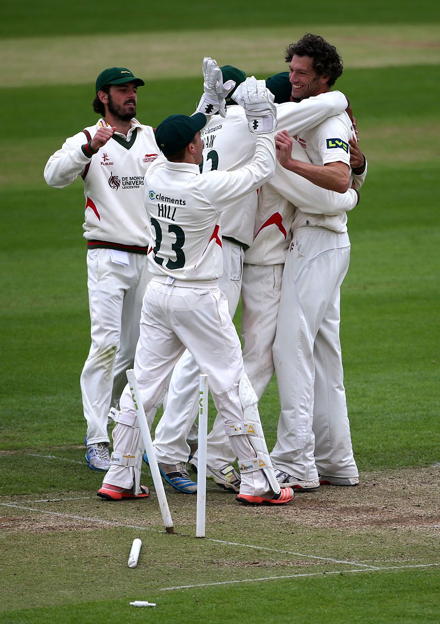 Charlie Shreck picked up 5 for 71