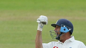 Strauss, Hussain among those out of England running
