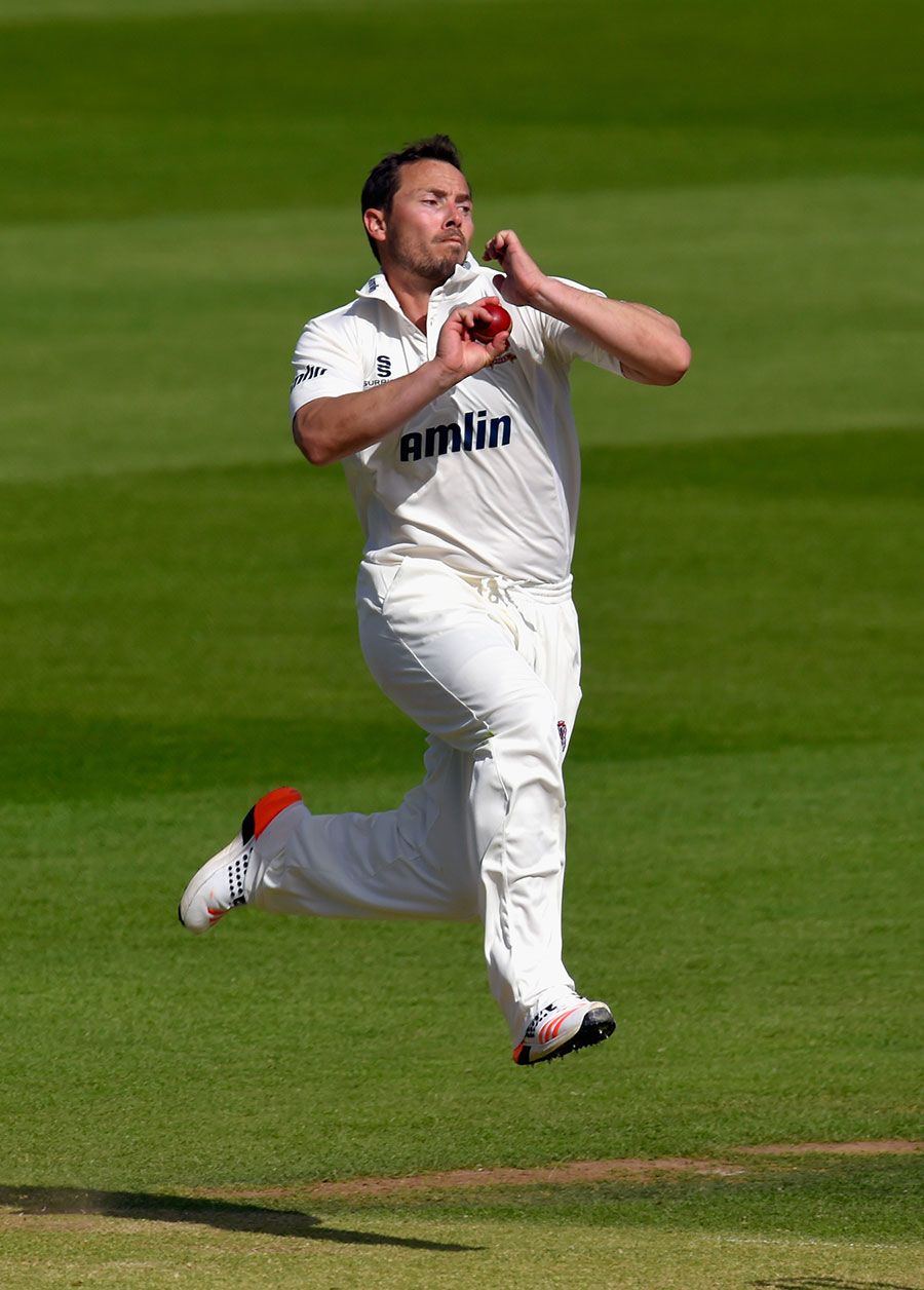 Graham Napier runs in