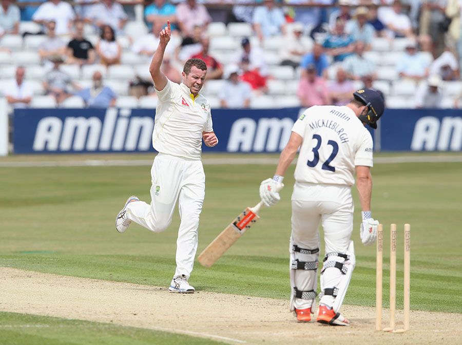 Peter Siddle removed Jaik Mickleburgh
