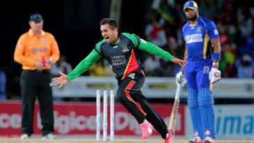 Shamsi's 12-for helps Titans to easy win