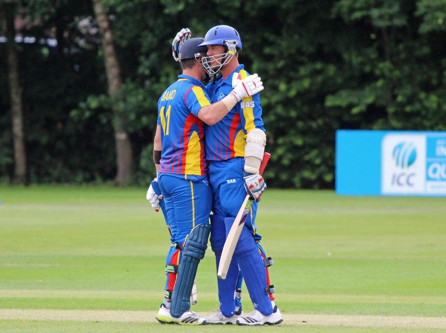 Gerrie Snyman and Stephan Baard shared an opening partnership of 97 runs