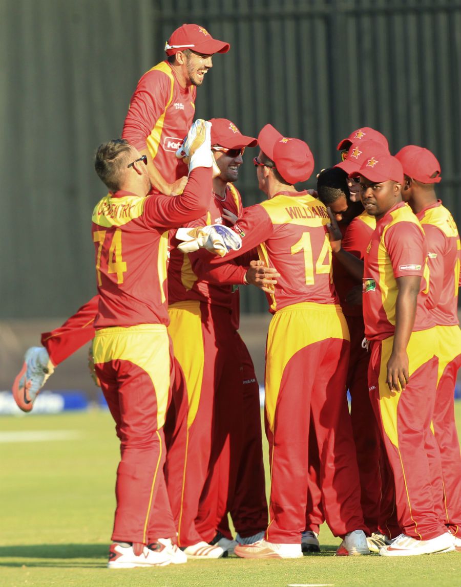 Graeme Creamer and his team-mates celebrate a wicket