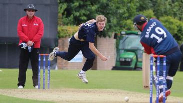 Scotland include pacer Main for World T20