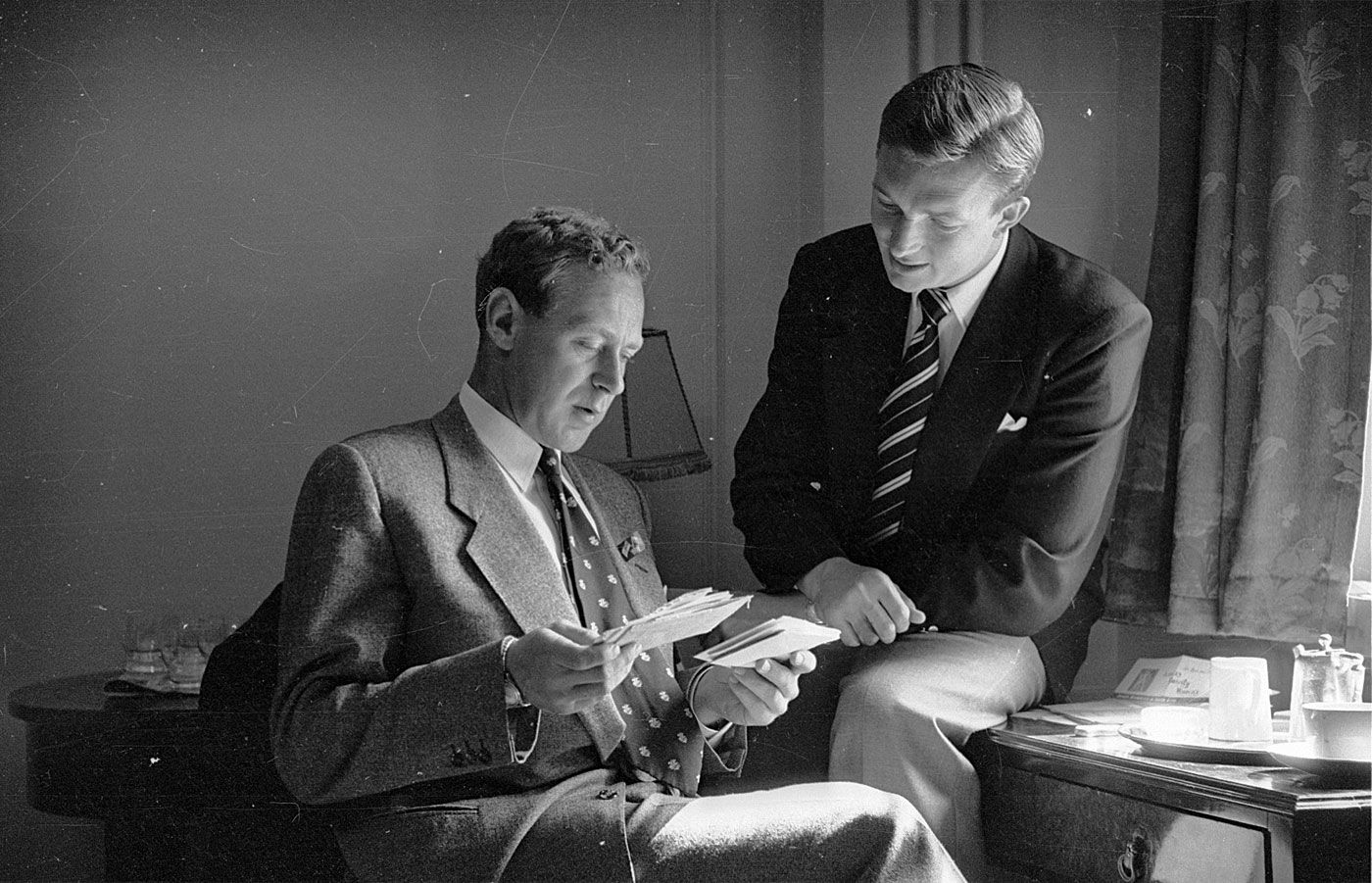 Arthur Morris with Richie Benaud in 1953